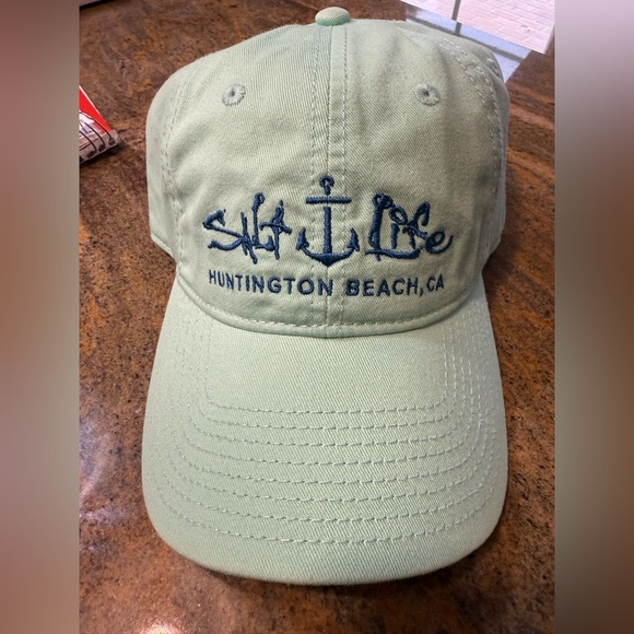 Salt Life Huntington Beach, CA baseball cap - Picture 1 of 3